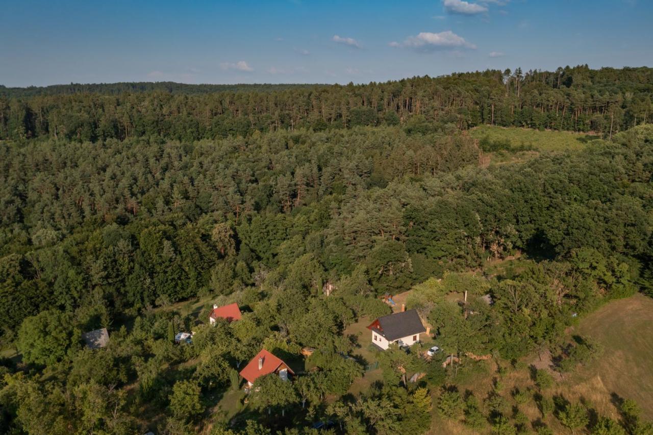 Chata Nad Lazenskym Udolim Luhačovice Exterior foto
